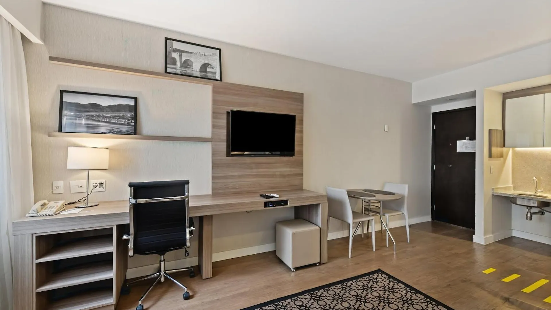 Staybridge Suites Sao Paulo By Ihg 4*,