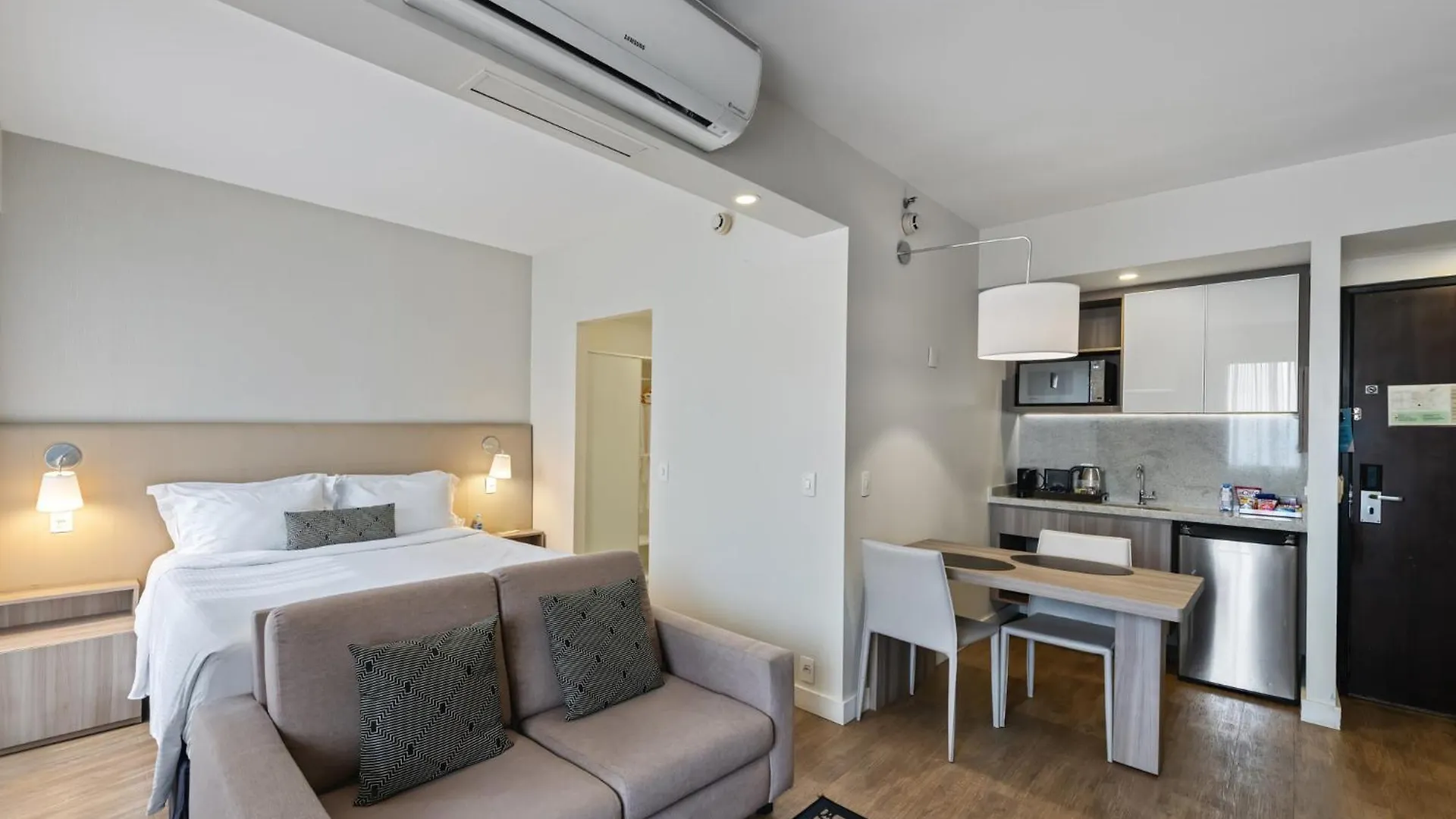 Staybridge Suites Sao Paulo By Ihg contacts